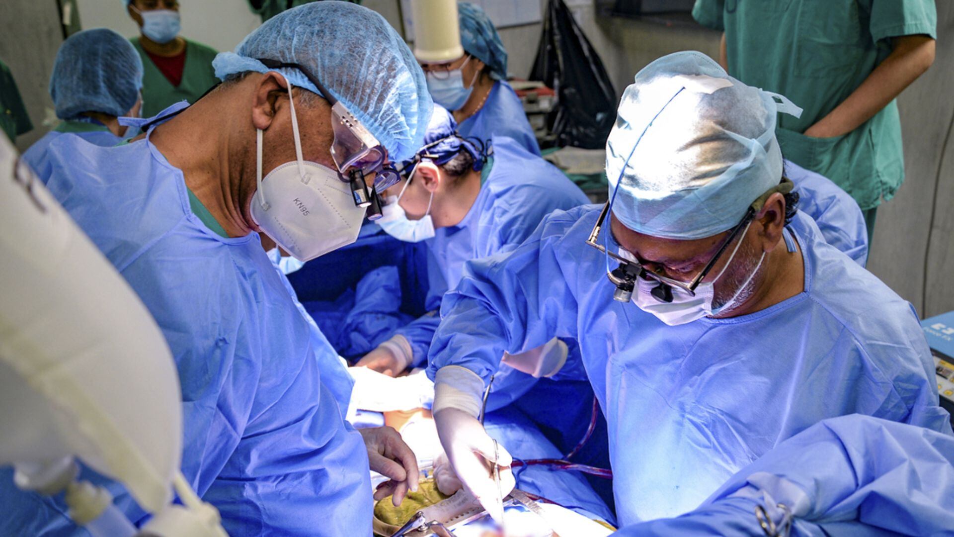 La intervención evitó posibles complicaciones graves, como infartos o insuficiencia cardíaca, y mejoró significativamente la calidad de vida del paciente - Créditos: INCOR.