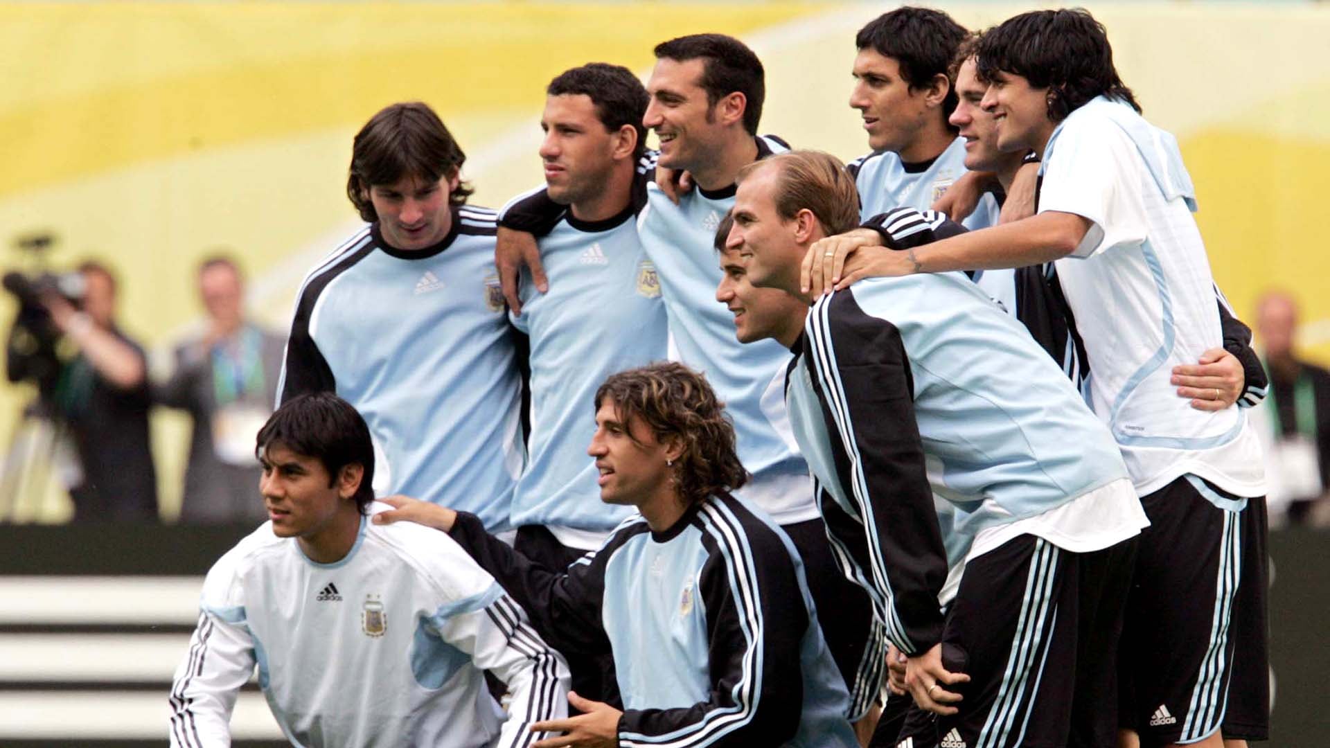 Ustari, Scaloni y Cufré le ganaron los lugares a Lux, Zanetti y Demichelis para el Mundial 2006 (AFP PHOTO / DANIEL GARCIA)