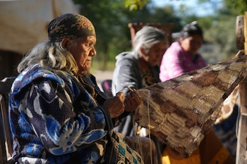 La fibra del Chaguar es la base de la economía de la comunidad wichí en Tartagal