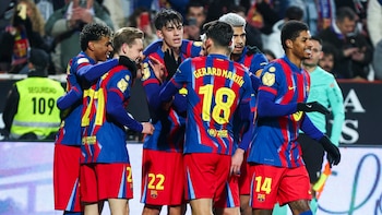 El FC Barcelona acaba sufriendo