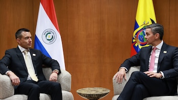 Daniel Noboa se reunió con Santiago Peña en Paraguay en el marco de la cumbre del Mercosur
