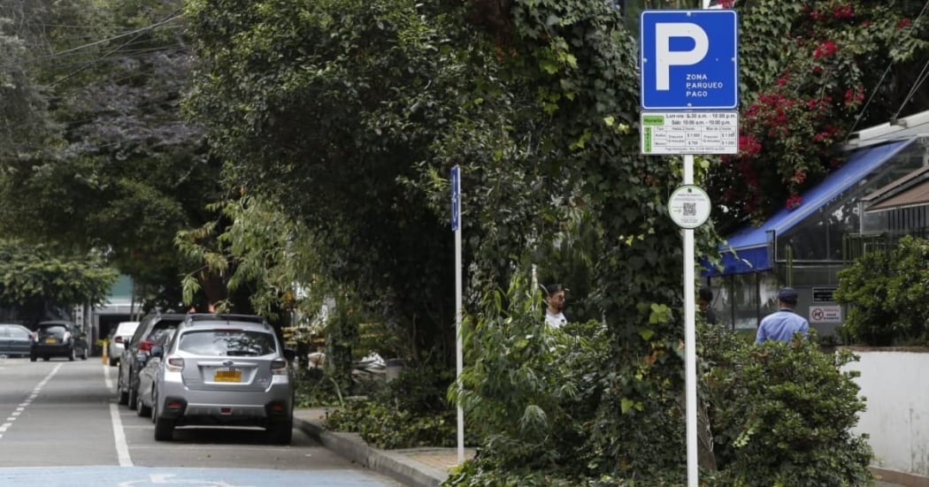 Bogotá en alerta por fraudes en Zonas de Parqueo Pago: suplantan a operadores