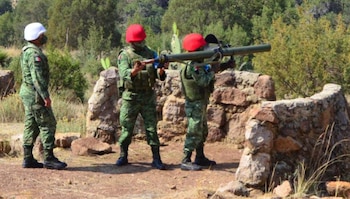 Imagen ilustrativa de una práctica de campo de la Sedena con lanzamisiles Blindicide calibre 83 mm. (X/@SEDENAmx)