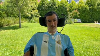 El ex senador presentó hace