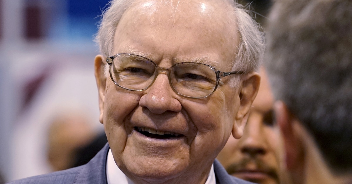 Descubre los 5 secretos de Warren Buffett para ahorrar dinero y vivir con estilo sin sacrificios