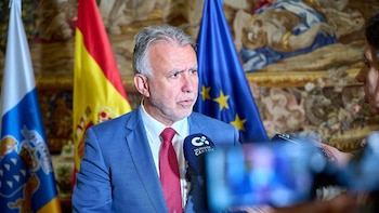 Torres asegura que Sánchez seguirá