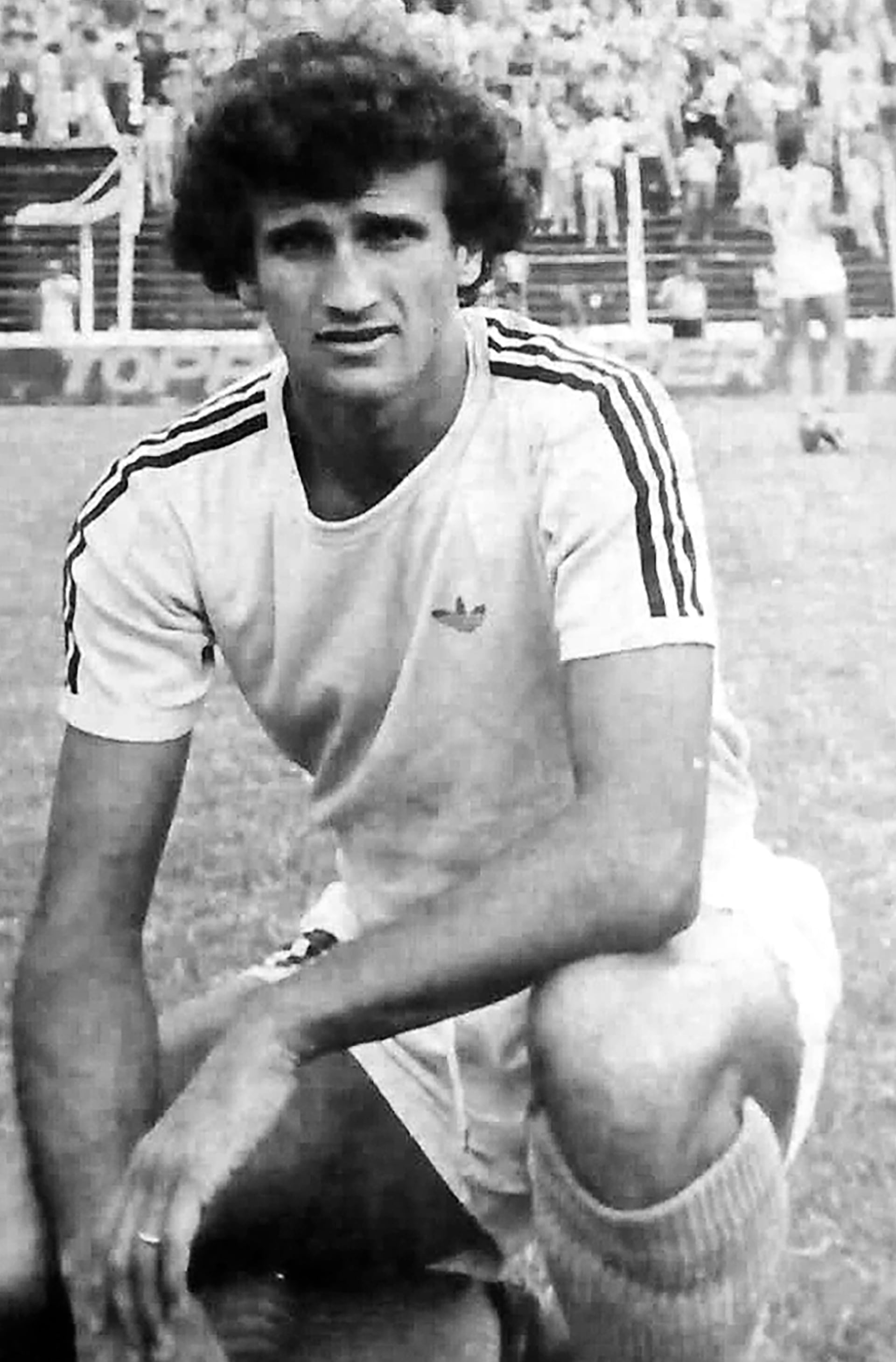 Lacava Schell en la vieja cancha de Chacarita.