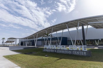 El Centro de Convenciones de Punta del Este (Camilo dos Santos Ayala, Presidencia)