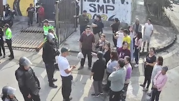 Vecinos de SMP enfrentados por