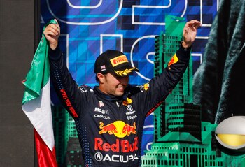 Sergio Pérez busca afianzarse en