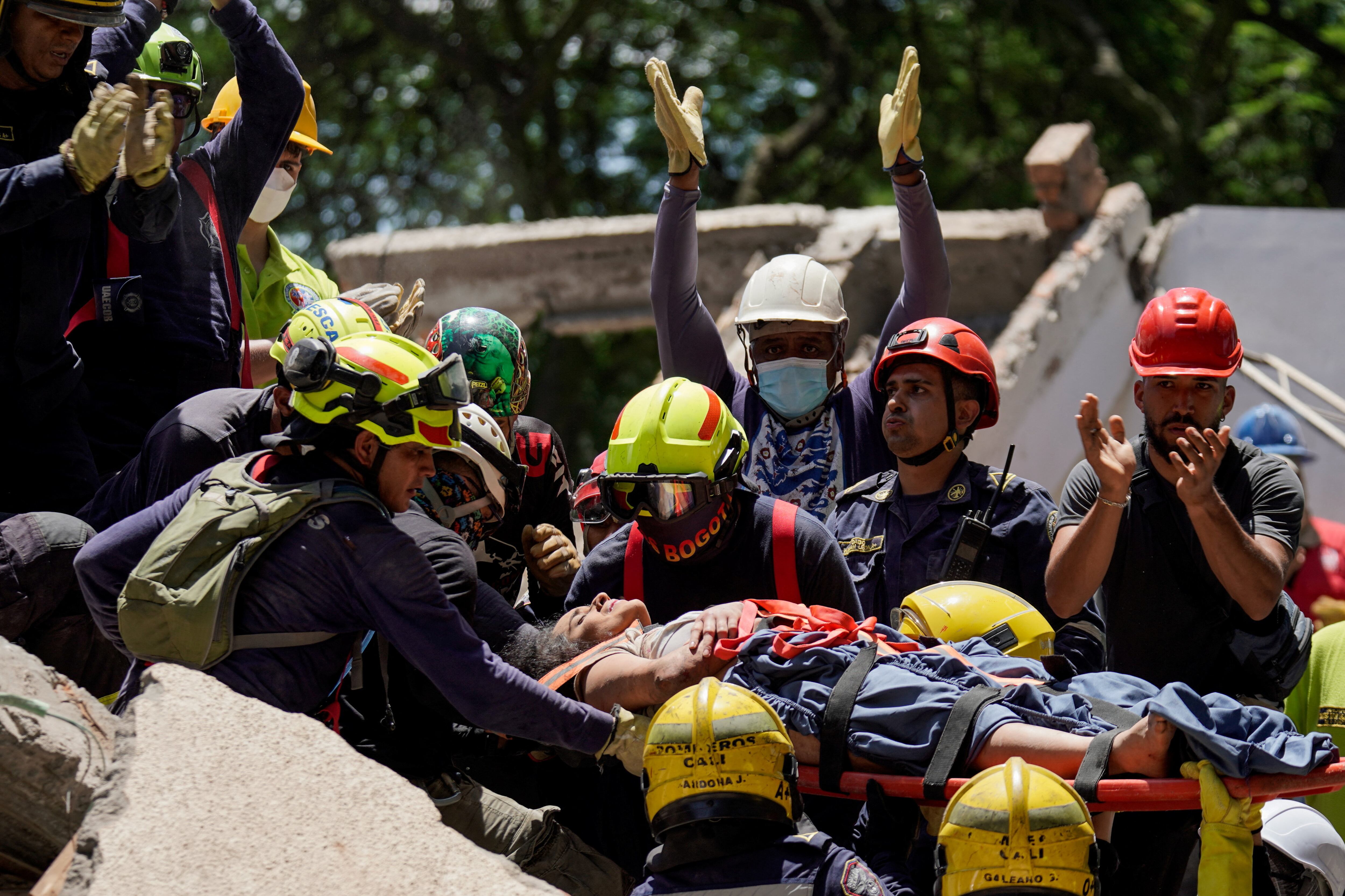 Diana Troncoso sigue recuperándose de las heridas que sufrió por el desplome del edificio en Cali durante el terremoto - crédito Sergio Acero/Reuters