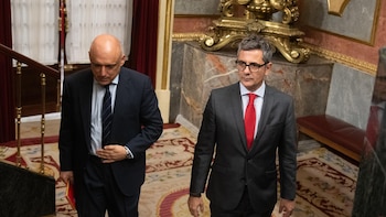 Bolaños acusa al PP de promover "recorte masivo del derecho al voto" de los españoles por atacar la 'ley de nietos'