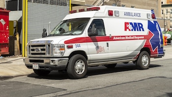 Un muerto y un herido en un tiroteo en una mezquita en Ohio, EEUU