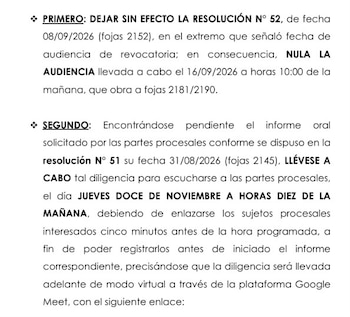 Texto de una resolución judicial que declara nula una audiencia previa y programa una diligencia virtual a través de la plataforma Google Meet