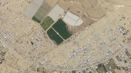 Las imágenes satelitales que muestran un gran éxodo de palestinos de Rafah a principios de mayo