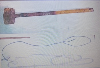 Un mazo y una cuerda,