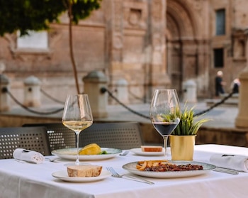 Restaurante Demo, en el casco