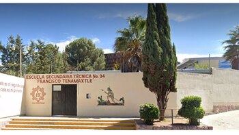 El estudiante amenazó a uno