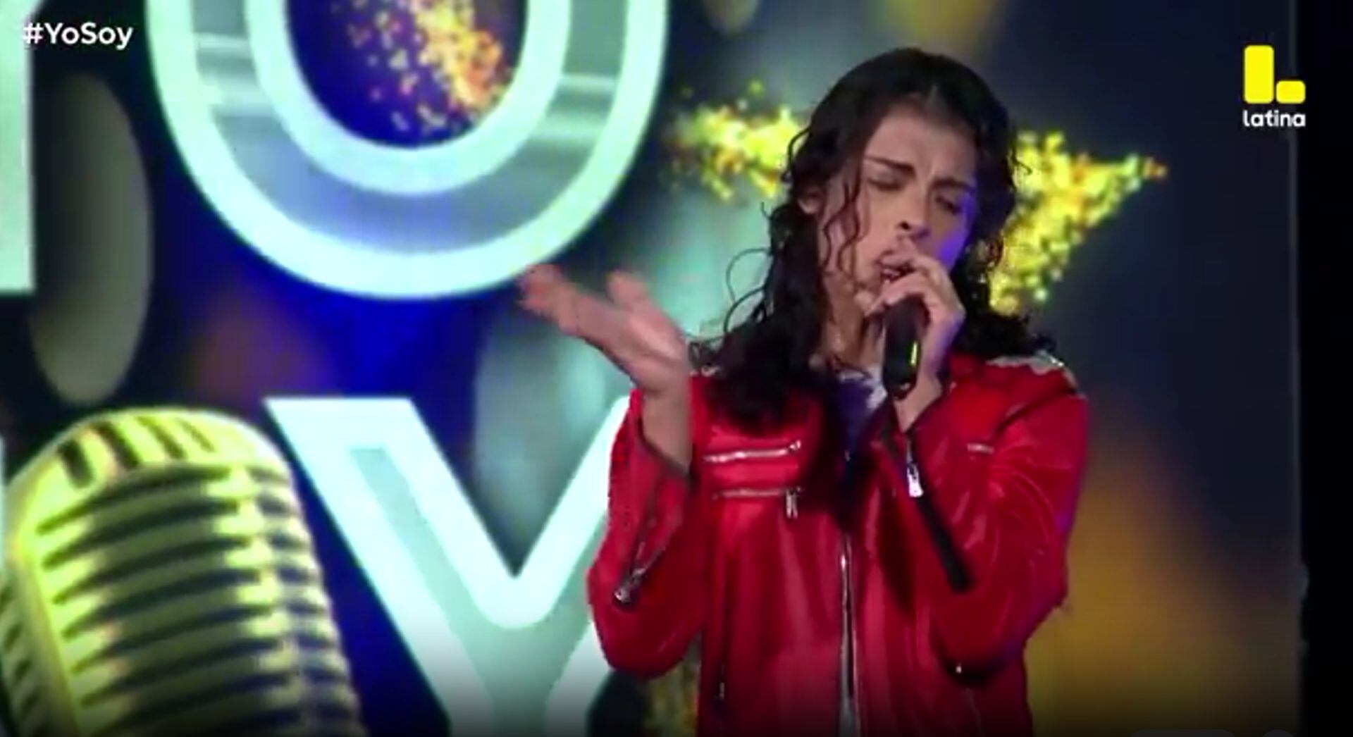 Aunque deslumbra imitando a Michael Jackson, Gabriela tiene su propio sueño: triunfar con su música. Escribe, canta y se prepara para consolidar una carrera auténtica. (Latina)