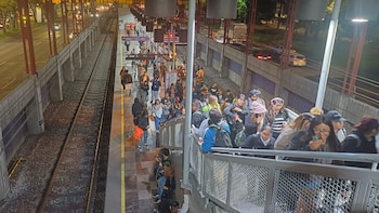 Metro CDMX Línea A suspensión de Servicio