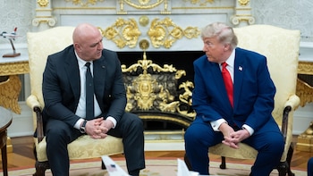 El presidente de Líbano pide a Trump seguir apoyando al Ejército en el marco de las operaciones de despliegue