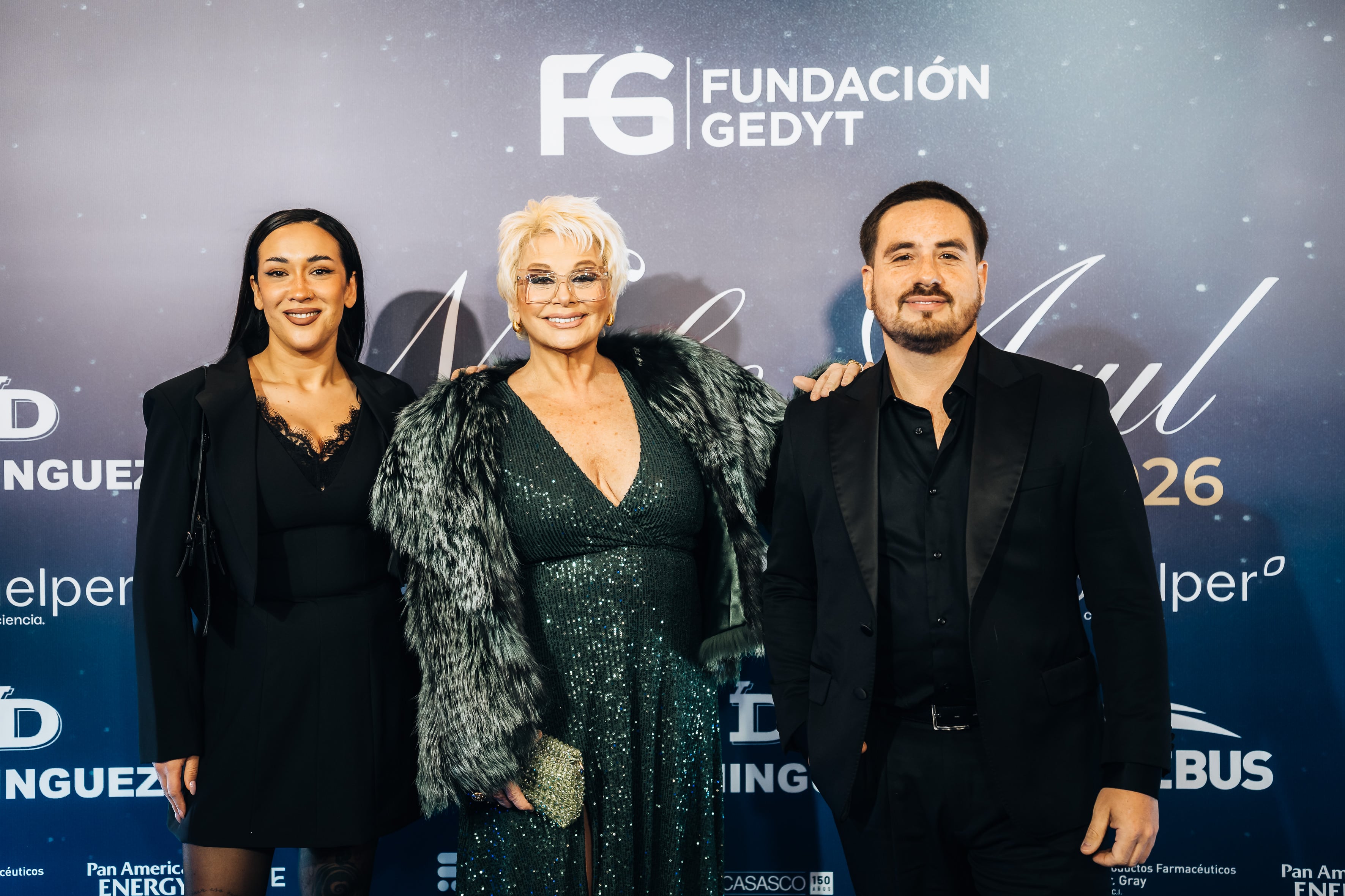 Carmen Barbieri, Fede Bal y Evelyn Botto fueron parte de la sexta edición de la Noche Azul de Fundación GEDyT
