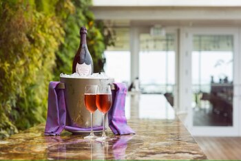 La apertura del restaurante Juvia