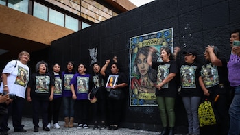 Jóvenes piden a la UNAM