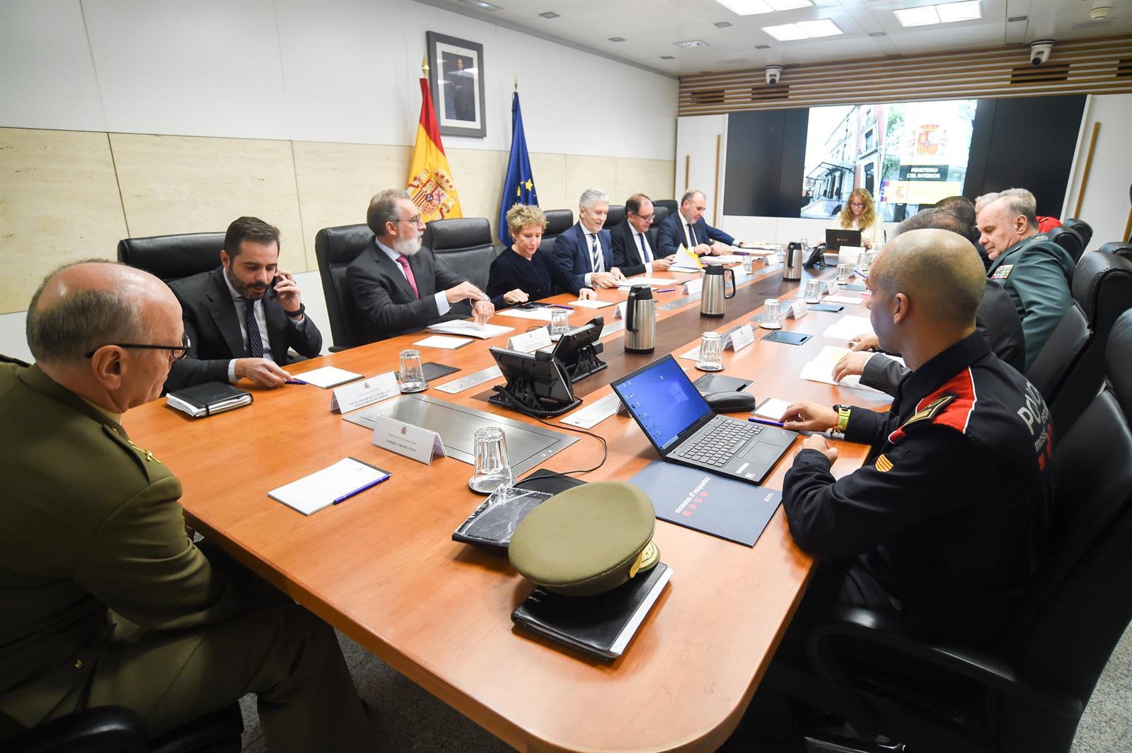 Interior detecta mensajes yihadistas instando a atentar contra policías y manifestantes en las protestas ciudadanas