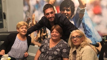 Ana, Lili y Kity, hermanas