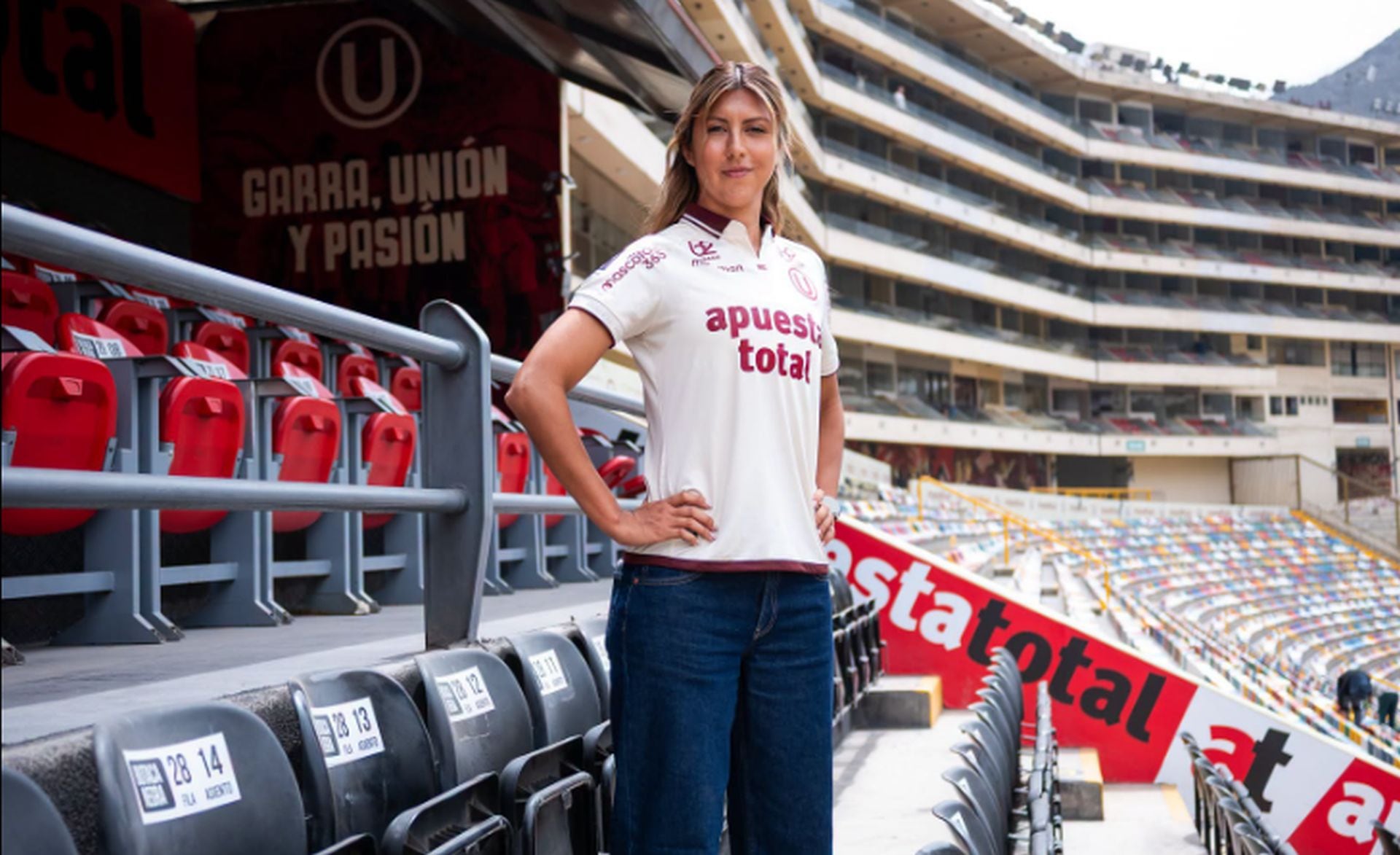 La futbolista norteamericana de 27 años pasó por el Real Estelí de Nicaragua, el Mazatlán FC de México y el Stallion Laguna FC de Filipinas antes de llegar al fútbol peruano. (Universitario de Deportes)