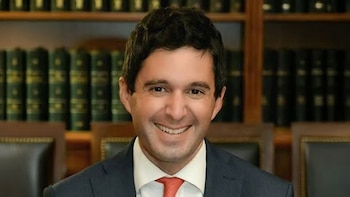 Tras 12 años vacante, Javier Milei designó al juez federal en Bariloche: qué causas tendrá que resolver