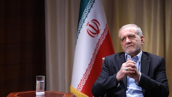 El presidente de Irán aplaude