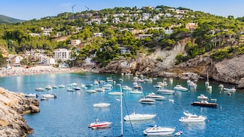Cinco vuelos baratos para viajar en julio por menos de 40 euros desde Madrid y Barcelona