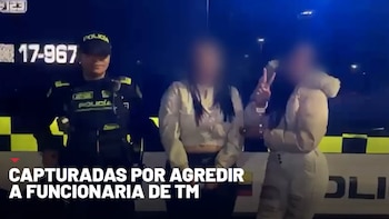 Dos mujeres agredieron a guarda de seguridad en estación de Transmilenio: la Policía las capturó y se burlaron de la víctima