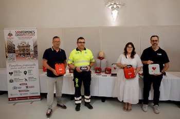 Los Sanfermines 2026 estarán cardioprotegidos gracias a una iniciativa impulsada por Primeros Auxilios Navarra y Alerta Emergencias.