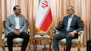 El presidente de Irán advirtió que la aprobación final de cualquier acuerdo con EEUU depende del líder supremo iraní
