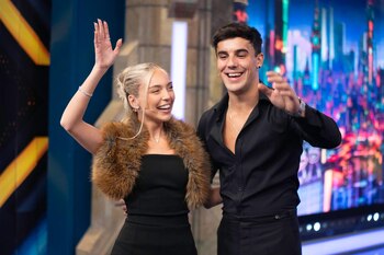 Ana Mena y Óscar Casas