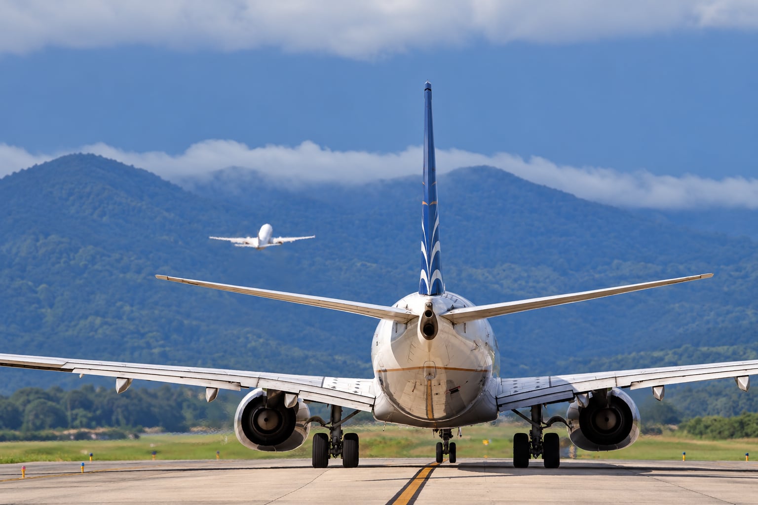 Las dos pistas del Aeropuerto Internacional de Tocumen registraron 136.593 aterrizajes y despegues entre enero y septiembre, un crecimiento interanual del 11%. Cortesía