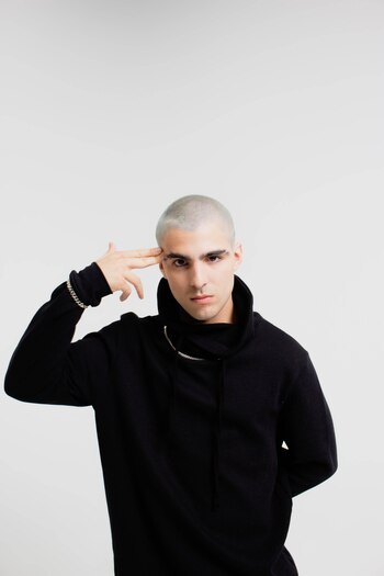 “Un artista no puede enfocarse