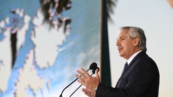 Alberto Fernández viajará el miércoles