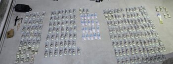 Dinero y relojes, entre otras