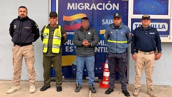 Migración Colombia expulsó a alias Chachi, señalado cabecilla del Tren del Llano, hacia Venezuela