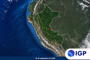 Mapa satelital de Perú con dos puntos rojos, el logotipo del Instituto Geofísico del Perú y la fecha 18 de septiembre de 2026.