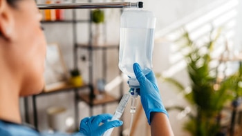 SSPC interviene en investigaciones para detener a médico responsable por muertes relacionadas a sueros vitaminados en Sonora