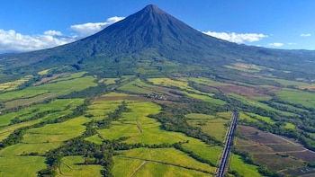 La iniciativa plantea declarar al Volcán de Agua una reserva natural para conservar sus bosques en Guatemala