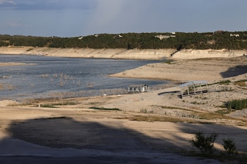 El cambio climático afecta a sistemas de agua en todo Estados Unidos, con daños que comprometen redes históricamente fiables (REUTERS/Jordan Vonderhaar)