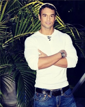 Bajo el pseudónimo de Rocco