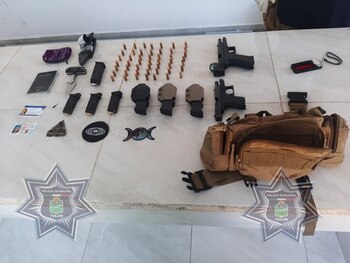 El armamento y las mercancías