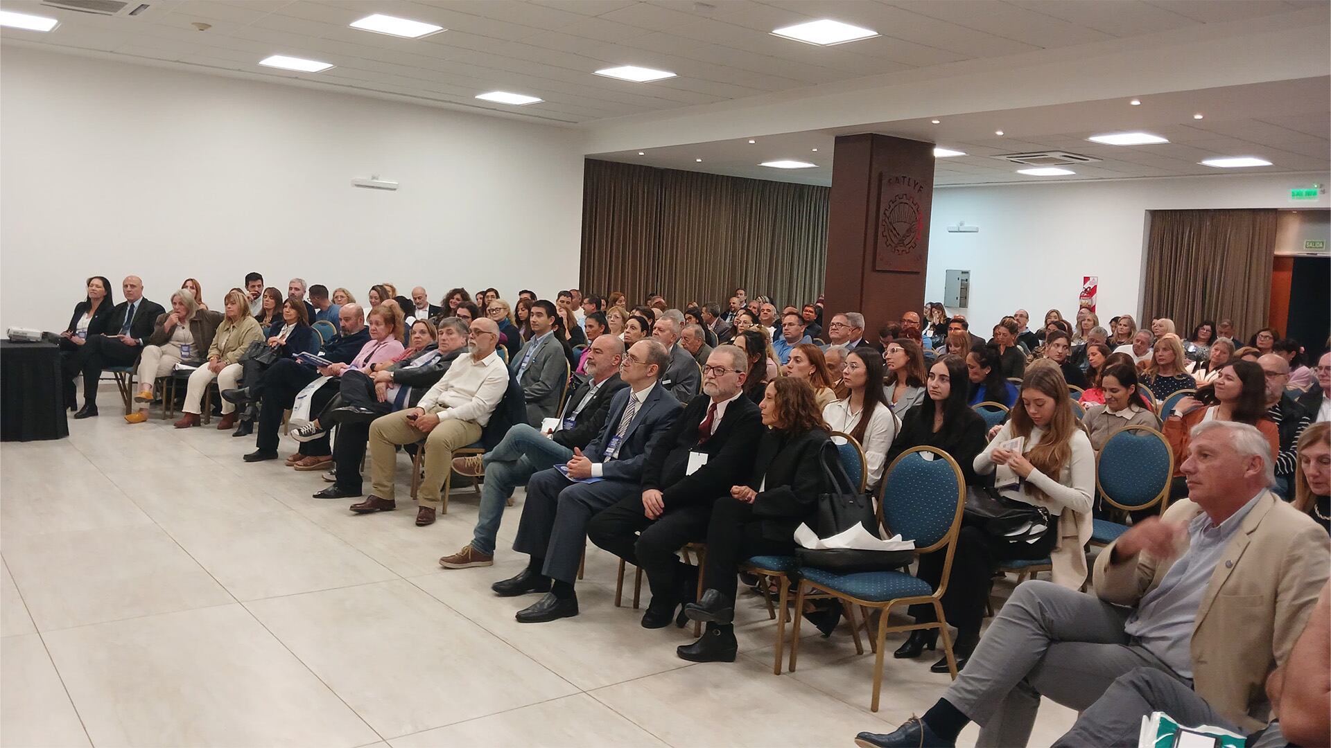 El escenario del 44° Congreso
Internacional de Medicina Legal y Ciencias Forenses